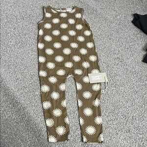 Kids Olive Sunburst One-Piece Bodysuit